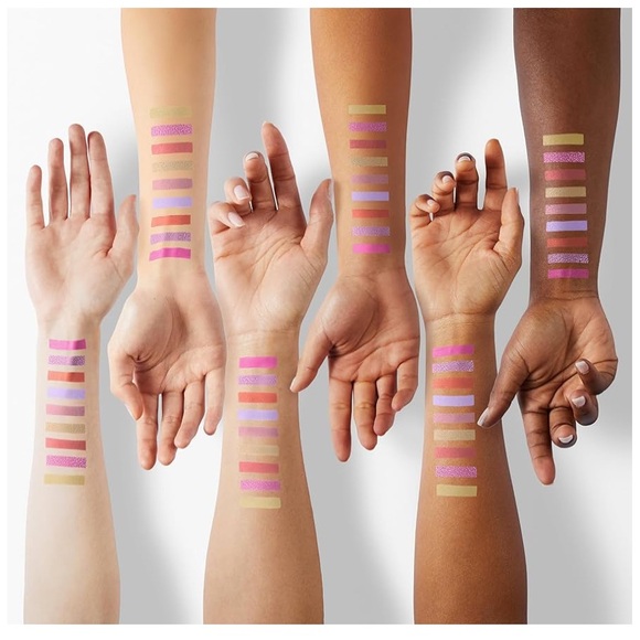 The Crème Shop HELLO KITTY Limited Edition angel baby 9 color palette - Picture 4 of 5